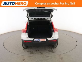 Volvo XC40 1.5 T2 Momentum Core 2WD
