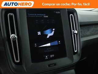 Volvo XC40 1.5 T2 Momentum Core 2WD
