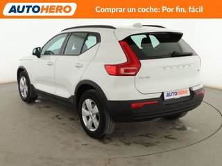 Volvo XC40 1.5 T2 Momentum Core 2WD
