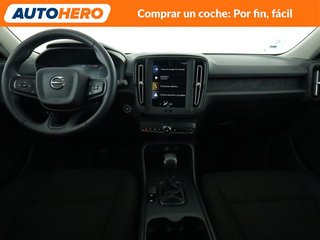 Volvo XC40 1.5 T2 Momentum Core 2WD
