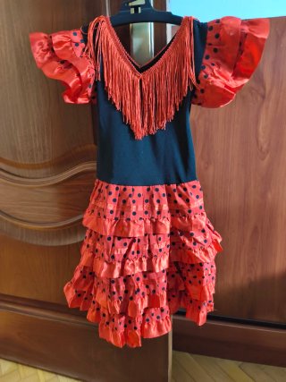 Vestido Flamenca Rojo y Negro talla 2