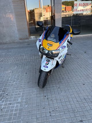 Honda CBR 919 RR Sportbike IMPECABLE!!!
