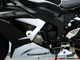 KAWASAKI NINJA ZX-6R