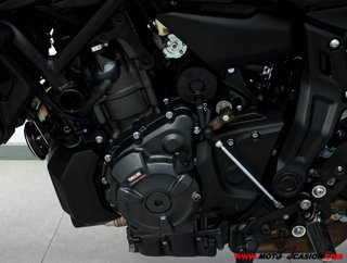 YAMAHA MT-07 ¿A2?