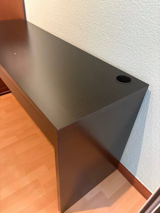 Escritorio MICKE IKEA Negro-marrón 142x50 cm