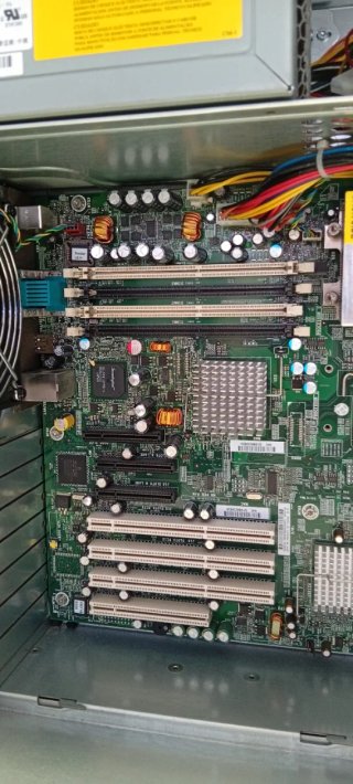 SERVIDOR HP PROLIANT ML150 GEN3 -LEER ANUNCIO -180