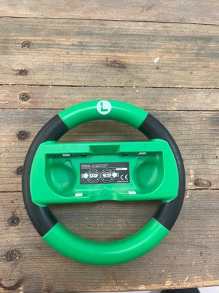 Volante HORI Luigi para Nintendo Switch
