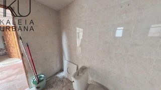 Local comercial en venta en Carolinas Bajas en Alicante
