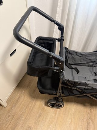 Carro plegable con techo