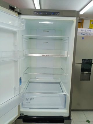 Nevera combi Samsung plateada 185/60cm A++ garanti