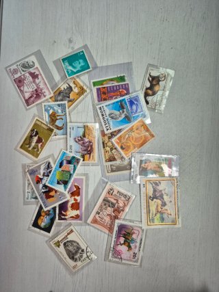 LOTE DE 330 SELLOS DEL MUNDO