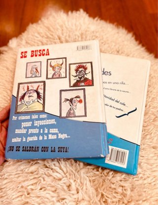 (6-9años)lote 2x libros Pablo Diablo( en español)