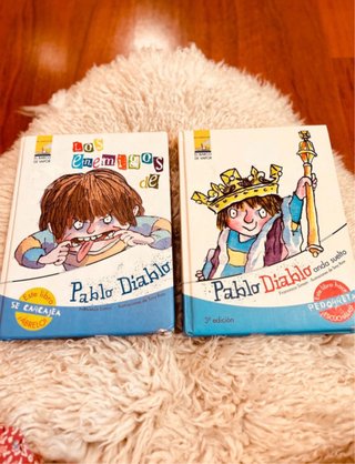 (6-9años)lote 2x libros Pablo Diablo( en español)