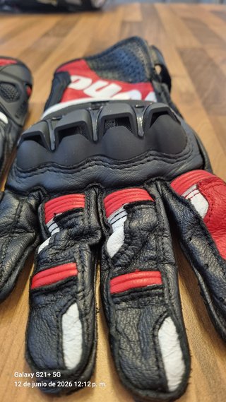 Guantes Ducati Sport C4 Moto