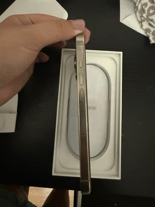 iPhone 16 Pro 128GB  Cambio por iphone 17 air