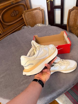 Nike Phoenix Waffles Beige/Blanco