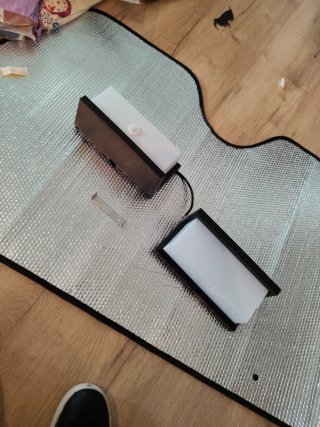 Focos LED con sensor de movimiento