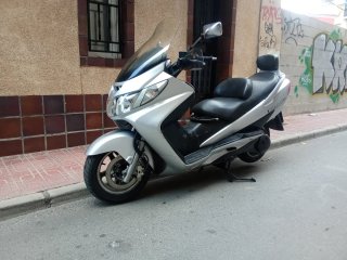 Suzuki Burgman 400 Plata Automática