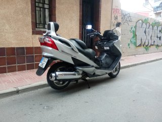 Suzuki Burgman 400 Plata Automática