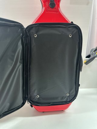 Estuche Rígido Rojo con Cerradura