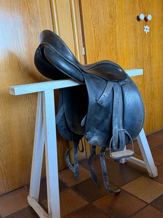 Montura Doma Clásica Zaldi Royal 18 - Equitación