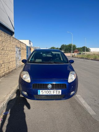 FIAT Punto 2007, 70cv, 218000km, bien mecanica