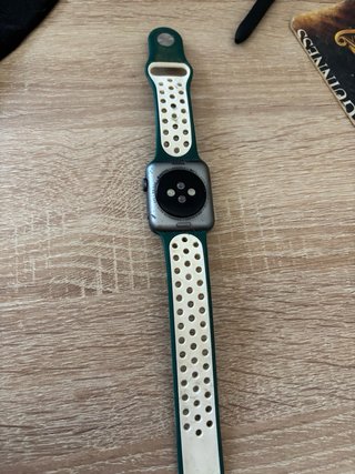 Apple Watch Series 3 GPS 42mm (leer descripción)