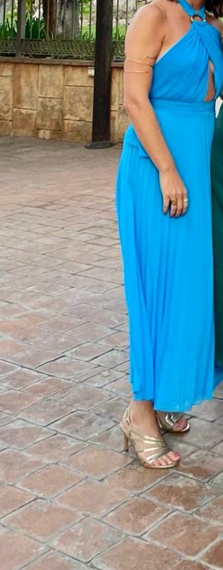 Vestido ZARA midi plisado halter azul