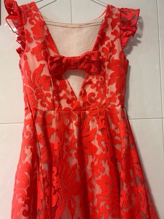 Vestido coral con flores talla XS