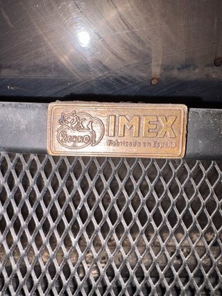 Pantalla chimenea forja negra IMEX ZORRO
