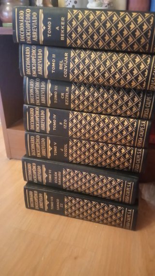 Diccionario enciclopedico abreviado año 1972