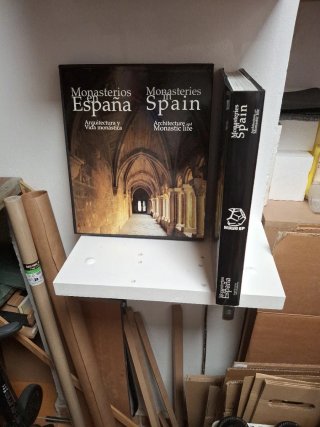 Monasterios en España : arquitectura y vida mon...
