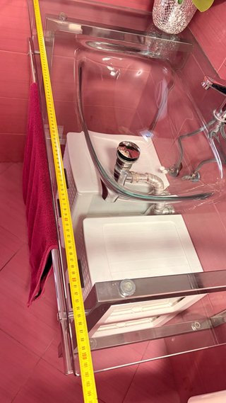 Mueble lavabo cristal y metal