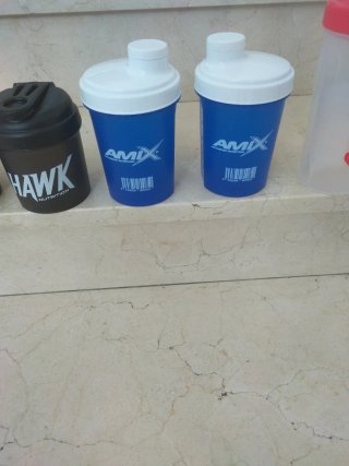 Shaker amix y hawk