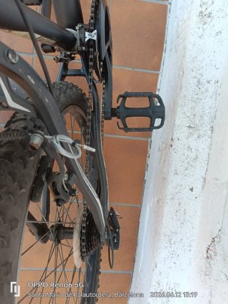 Bicicleta Rockrider gris
