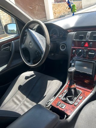 Mercedes e270 270 2001