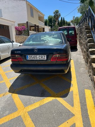 Mercedes e270 270 2001