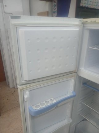 Nevera Indesit