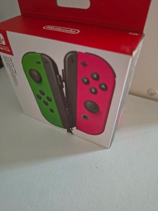 Mandos JoyCon Nintendo Switch Verdes y Rosas