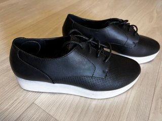 Zapatos negros de vestir 39