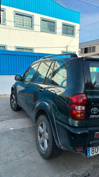Toyota RAV4 2004