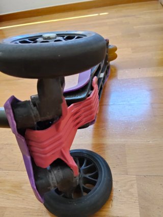 Patinete infantil 3 ruedas morado