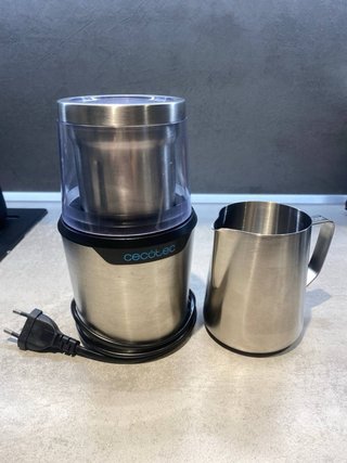 Cafetera DeLonghi Dedica Maestro Plus