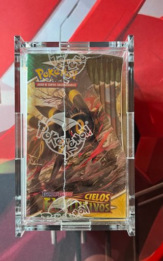 Caja 36 Sobres Pokémon Cielos Evolutivos
