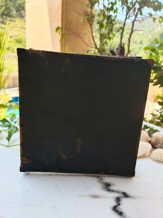 Garden lantern