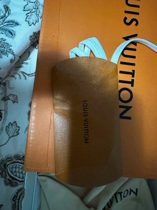 Zapatillas Louis Vuitton Blancas y Grises
