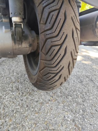 Kymco Superdink 300 Plata/Negro/gris