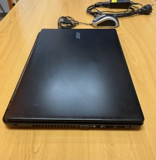 Portátil Acer Aspire 15.6 6GB 500GB