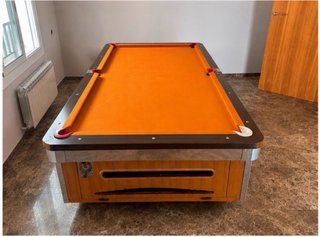Mesa de billar profesional naranja