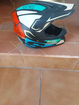 Casco Motocross Negro con Diseño en azul